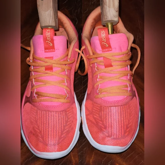 ASICS - F - GEL-FIT TEMPO 3 SHOE Women's Sz 7 - Picture 1 of 9